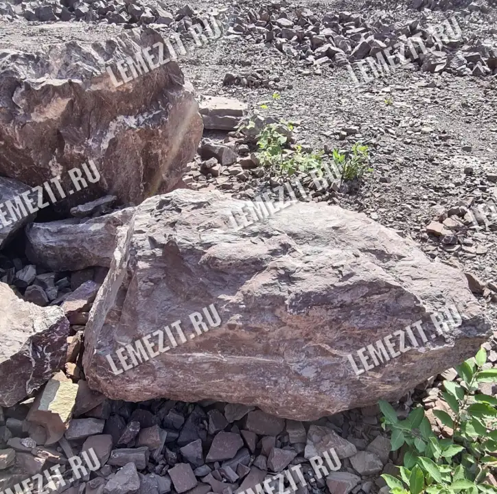 ландшафтные валуны для декорирования участка по цене от производителя